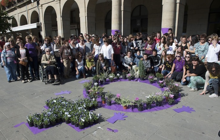 Tafalla acogió la primera parada de la Marcha Mundial de las Mujeres en Euskal Herria. (Jagoba MANTEROLA/ARGAZKI PRESS)