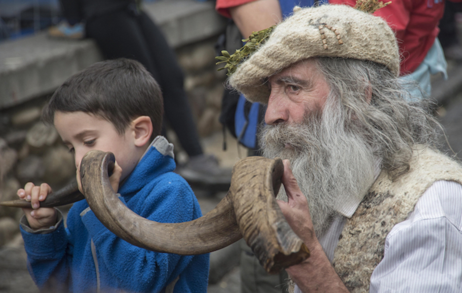 Harira lotzen ‘gattunk’ (Andoni CANELLADA | ARGAZKI PRESS)