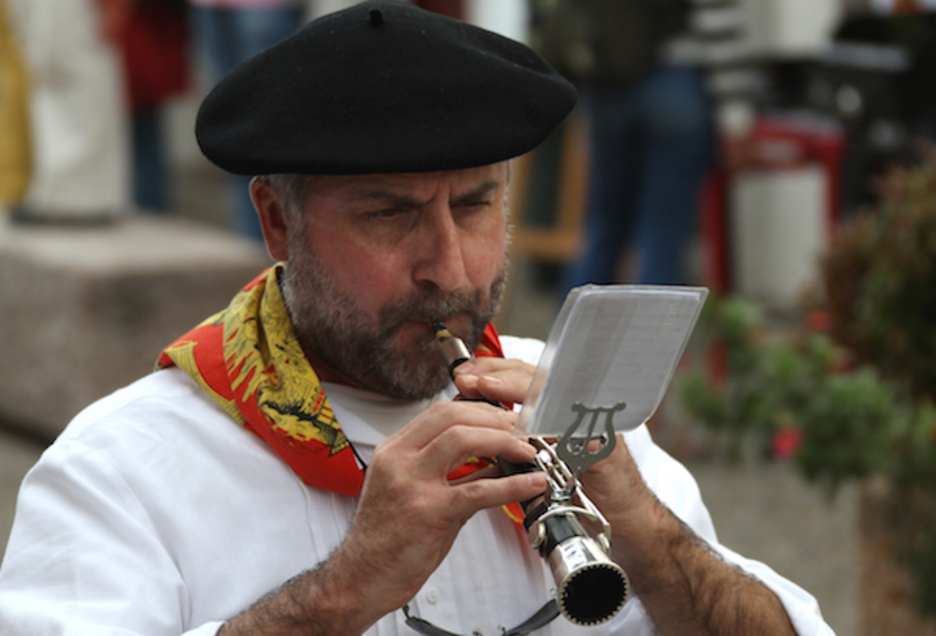 Egunean, Iruñeko konpartsaren 50. urteurrena ospatu zuten. Egunean, Iruñeko konpartsaren 50. urteurrena ospatu zuten.