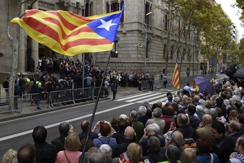 El TSJC ha cargado contra este acto de apoyo a Ortega y Rigau. (Lluis GENE / AFP)