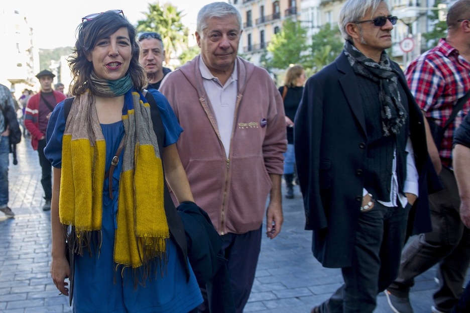 Podemoseko Laura Perez, manifestazioan. (Juan Carlos RUIZ/ARGAZKI PRESS) Podemoseko Laura Perez, manifestazioan. (Juan Carlos RUIZ/ARGAZKI PRESS)