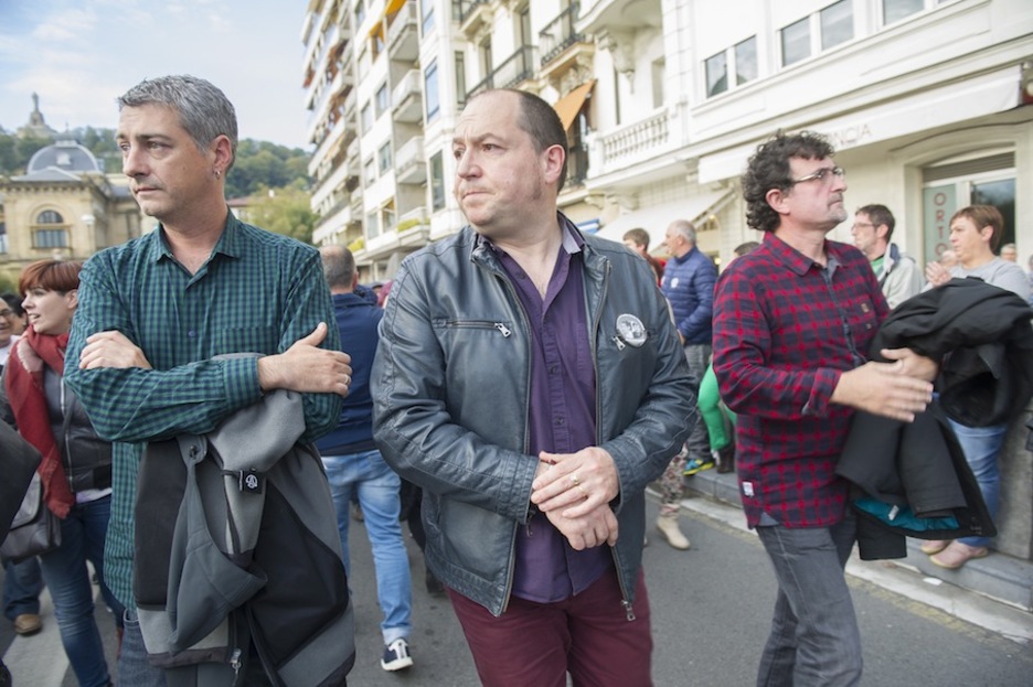 Oskar Matute, Pernando Barrena eta Juan Joxe Petrikorena. (Juan Carlos RUIZ/ARGAZKI PRESS) Oskar Matute, Pernando Barrena eta Juan Joxe Petrikorena. (Juan Carlos RUIZ/ARGAZKI PRESS)
