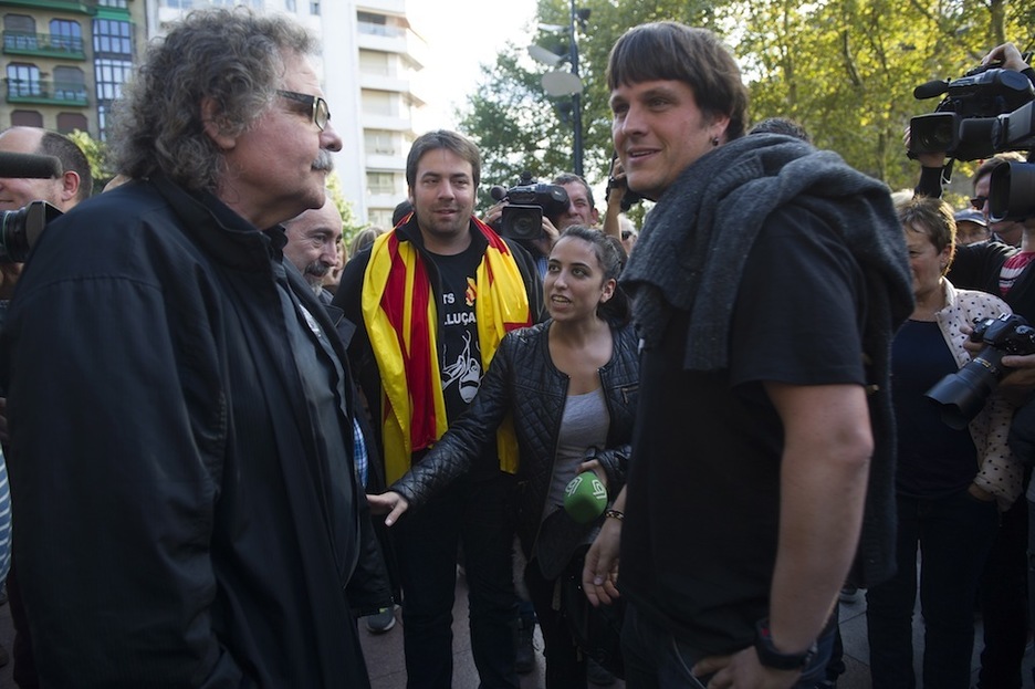 ERCko Joan Tarda, Hodei Otegirekin. (Juan Carlos RUIZ/ARGAZKI PRESS) ERCko Joan Tarda, Hodei Otegirekin. (Juan Carlos RUIZ/ARGAZKI PRESS)