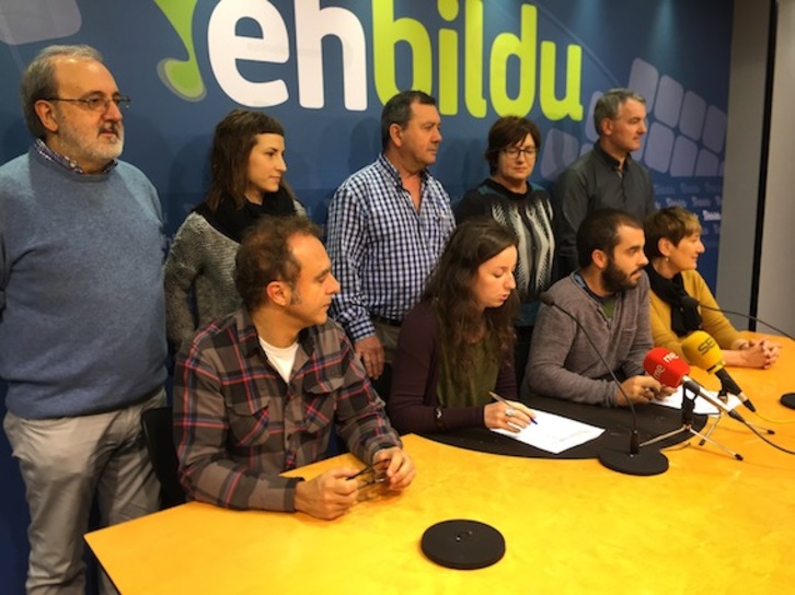 San Marko mankomunitatea osatzen duten herrietako EH Bilduko ordezkariak. (NAIZ)