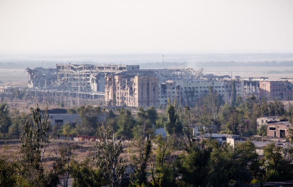 Imagen desde el edificio del aeropuerto de Donetsk. (Juan TEIXEIRA)
