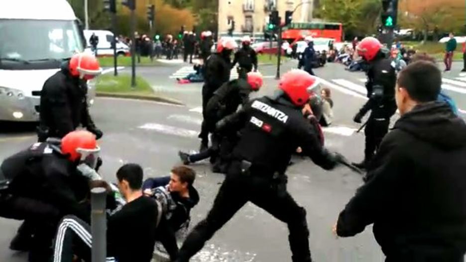 20151103_ertzaintza_kalean