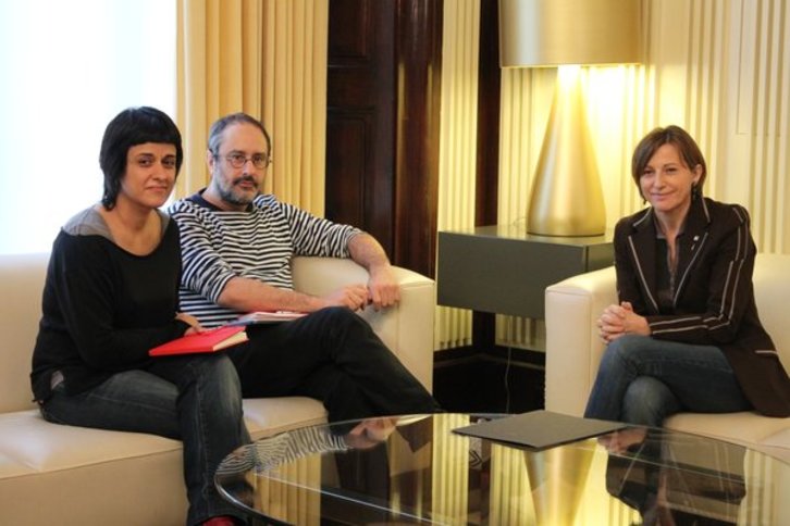 Anna Gabriel y Antonio Baños se han reunido con Carme Forcadell. (@parlament_cat)