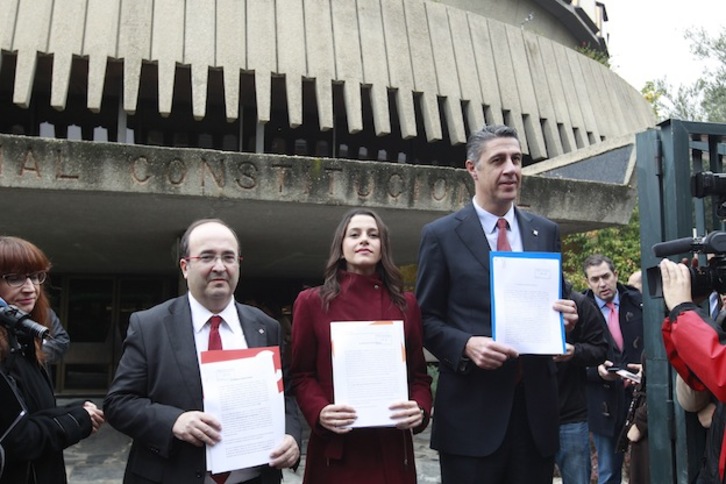 Iceta, Arrimadas y Albiol, ante el Tribunal Constitucional. (J.DANAE / ARGAZKI PRESS) 