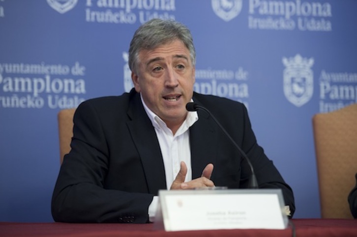 El alcalde de Iruñea, Joseba Asiron, en una comparecencia anterior. (Iñigo URIZ/ARGAZKI PRESS)