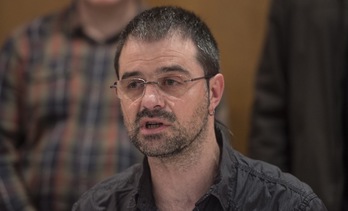 Peio Sánchez, en la comparecencia que ofreció tras publicarse que formaba parte de la cúpula de ETA. (Jagoba MANTEROLA/ARGAZKI PRESS)