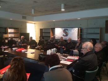 Sare ha reunido a diferentes expertos en derechos humanos. (NAIZ)