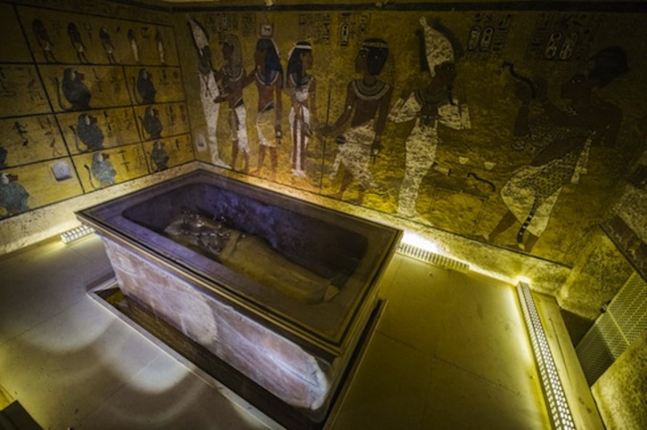 Sarcófago de Tutankamón. (Khaled DESOUKI/AFP PHOTO)