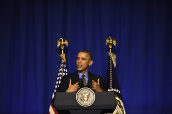Barack Obama, durante su rueda de prensa en París. (Martin BUREAU / AFP)