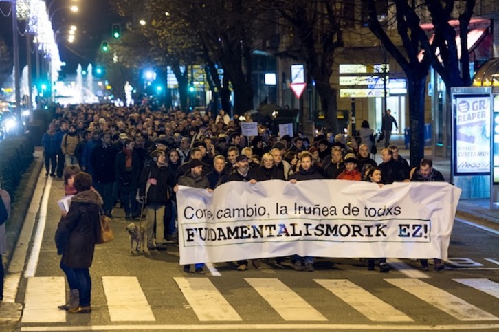 Cabecera de la marcha celebrada en Iruñea. (Iñigo URIZ / ARGAZKI PRESS)
