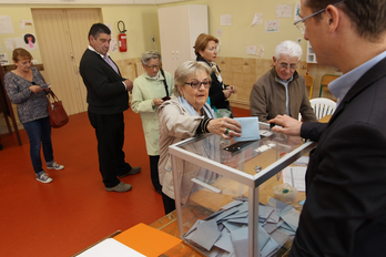 Les électeurs auront le choix entre le PS, le FN ou le centre-droit. © Bob Edme