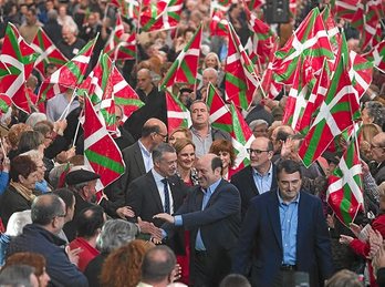 gara-2015-12-18-Crónica