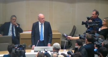 Alain Rousset, lehendakari hautatua izan ondoren. 