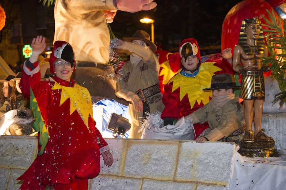 Una de las carrozas de Gasteiz. (Juanan RUIZ / ARGAZKI PRESS)