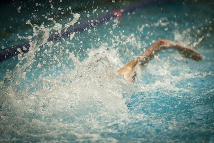 Gizarte Kirol Txartela erabiltzen dutenei azpiegiturak erabiltzeko mugak ezarri dizkie Udalak. (Gari GARAIALDE/ARGAZKI PRESS)