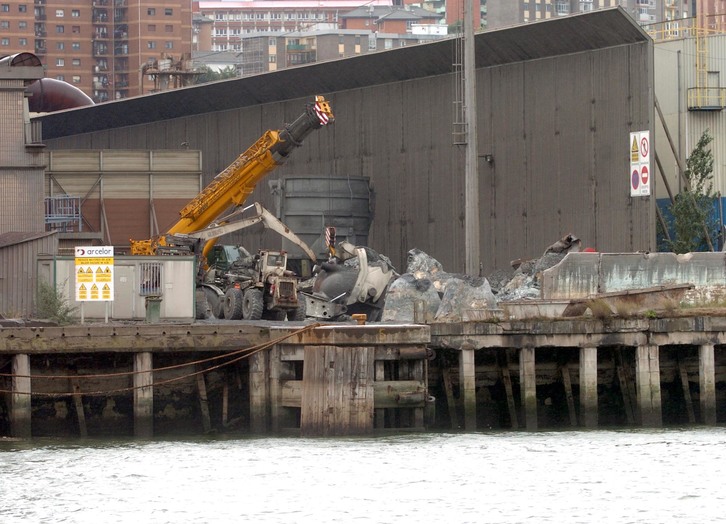 Instalaciones de Arcelor Mittal en Sestao. (Luis JAUREGIALTZO/ARGAZKI PRESS)