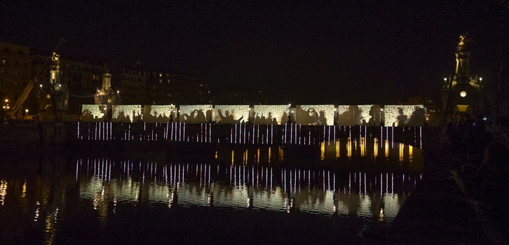 Acto inaugural en el puente de María Cristina. (Juan Carlos RUIZ / ARGAZKI PRESS)