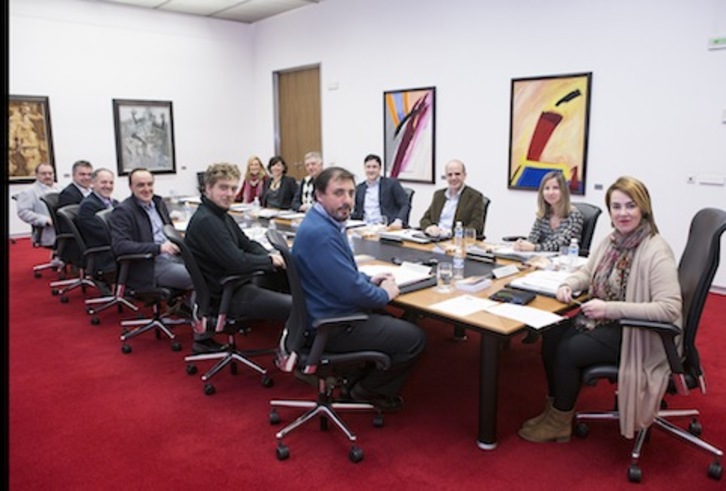 La Junta de Portavoces del Parlamento navarro, al comenzar la sesión de hoy. (PARLAMENTO DE NAVARRA)