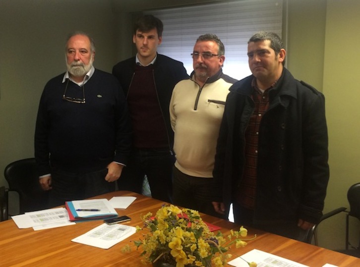 Comparecencia de los representantes de Debabarrena. (Naiz)