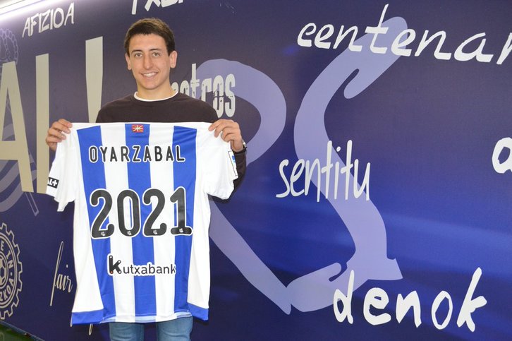 Mikel Oyarzabal ha renovado con la Real hasta 2021. (@RealSociedad)