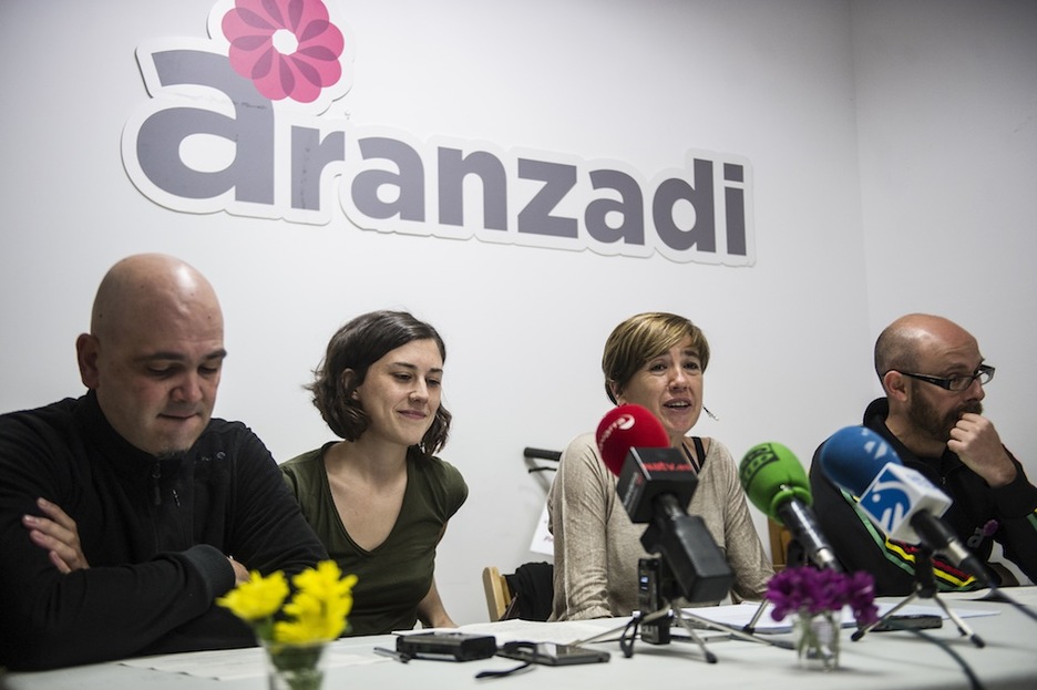 Laura Berro, segunda por la izquierda, en una imagen de archivo. (Jagoba MANTEROLA / ARGAZKI PRESS)