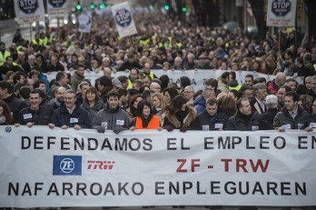 Manifestación en defensa del empleo en TRW. (Jagoba MANTEROLA/ARGAZKI PRESS)