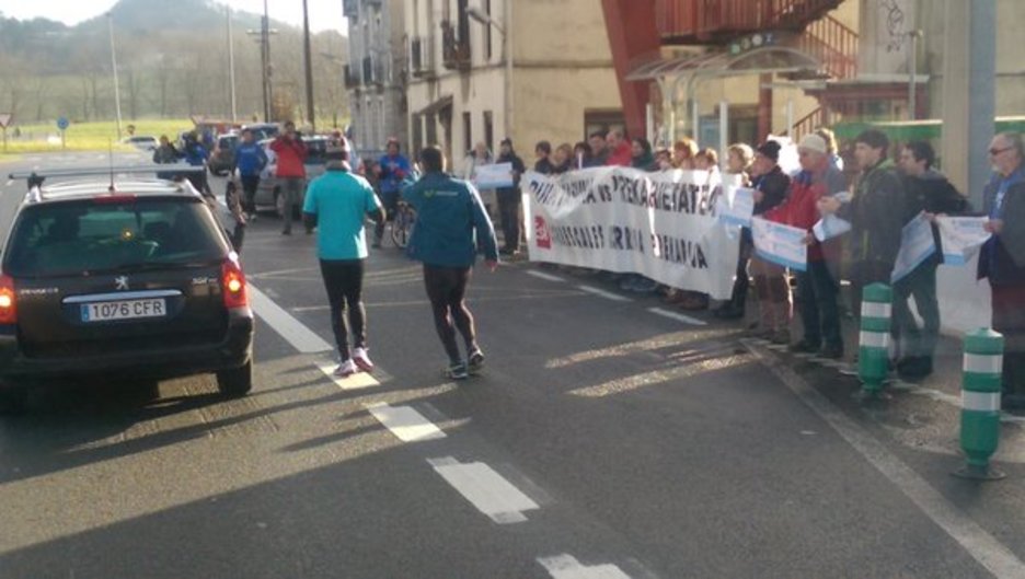 Korrika prekarioa, Añorgara iristean. (@correscales2016)