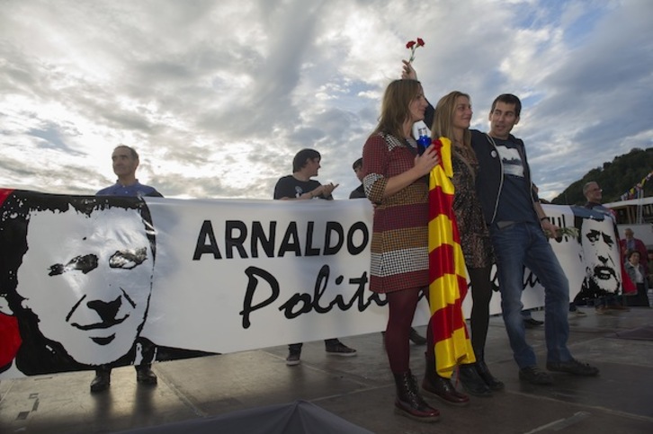 Movilización por la puesta en libertad de Arnaldo Otegi y Rafa Díez, tras la salida de Sonia Jacinto, Miren Zabaleta y Harkaitz Rodríguez. (Juan Carlos RUIZ / ARGAZKI PRESS)  