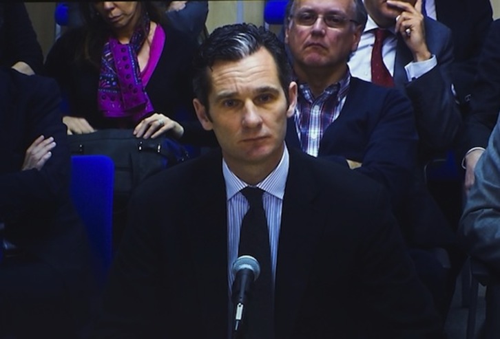 Iñaki Urdangarin, ante el tribunal, durante una sesión anterior. (Jaime REINA/AFP)