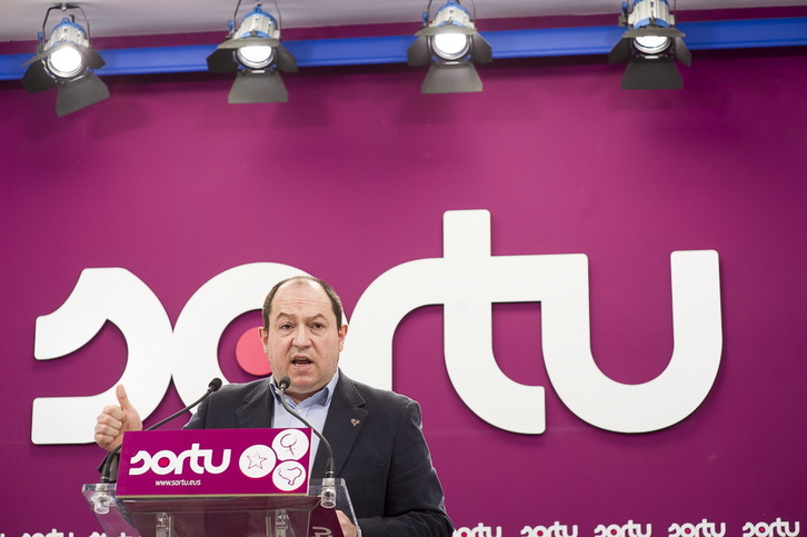 Pernando Barrena ha comparecido en Donostia. (Juan Carlos RUIZ / ARGAZKI PRESS)