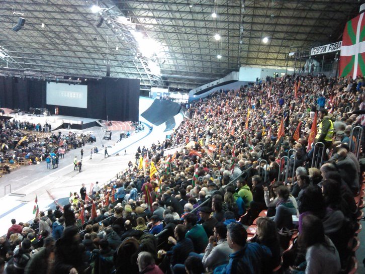 Imagen del Velódromo antes de iniciarse el acto.