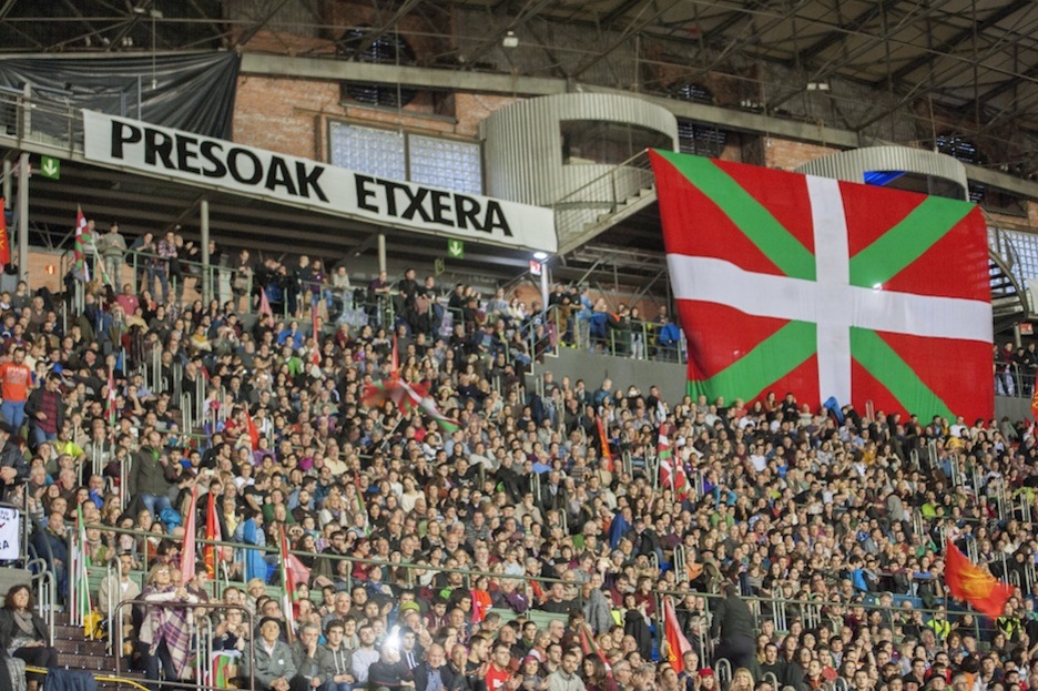 Aspecto de parte de la grada del Velódromo donostiarra. (Juan Carlos RUIZ / ARGAZKI PRESS) Aspecto de parte de la grada del Velódromo donostiarra. (Juan Carlos RUIZ / ARGAZKI PRESS)