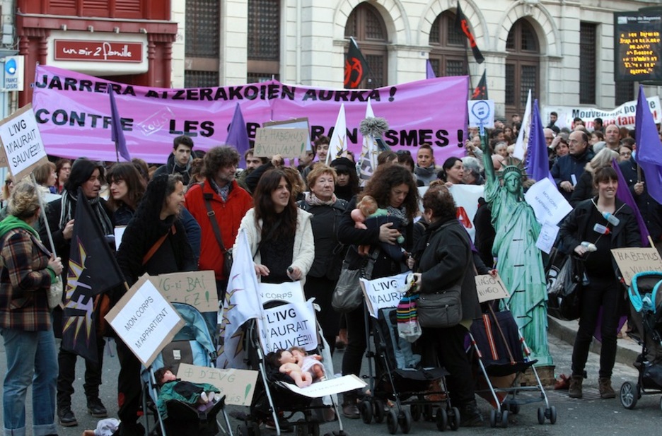 Manifestación en Baiona. (Bob EDME)