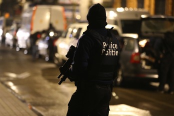 La Policía federal belga ha puesto en marcha una amplia operación en Bruselas. (Nicolas MAETERLINCK / AFP)