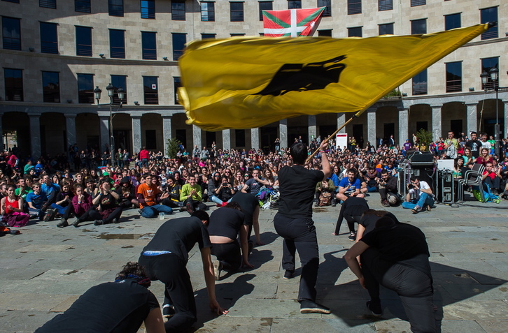 Aberri Eguneko ekitaldia Gazte Danbadan. (ARGAZKI PRESS)