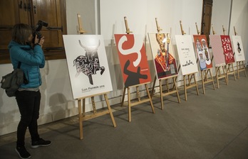 Montaje con los ocho carteles finalistas.