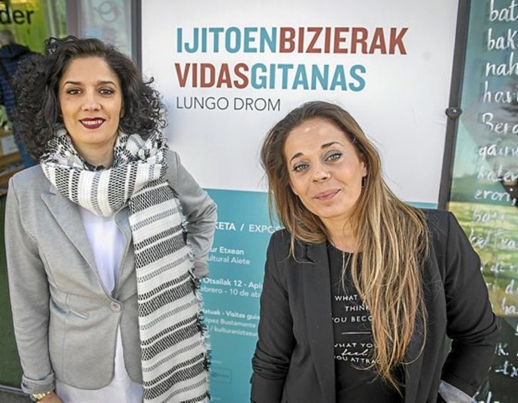 Ezker-eskuin, Isabel Jimenez eta Sylvana Jimenez, Donostian. (Gorka RUBIO | ARGAZKI PRESS)