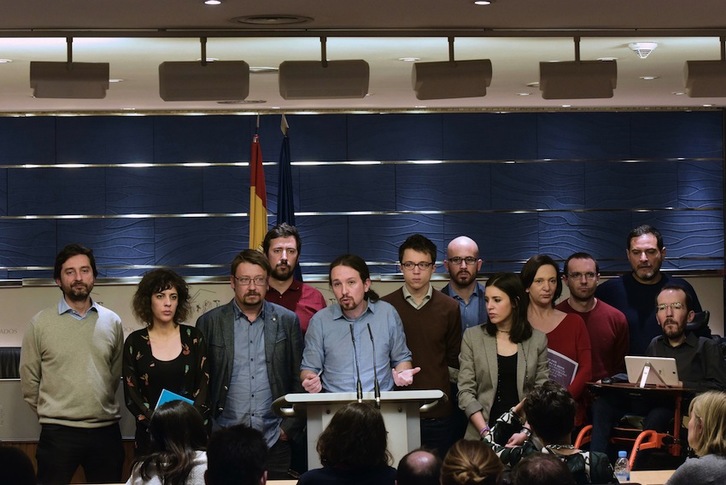 Rueda de prensa de los miembros de Podemos. (Javier SORIANO/AFP)