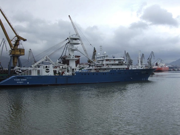 Igamen de archivo del atunero ‘Txori Gorri’ que trabaja para Inpesca. (INPESCA)