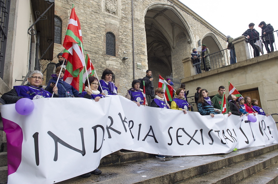 Indarkeria sexisten aurka. Indarkeria sexisten aurka.