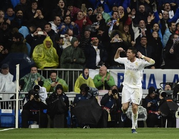 CR7 ha sido el héroe del Bernabéu con sus tres dianas. (PIERRE-PHILIPPE MARCOU / AFP)