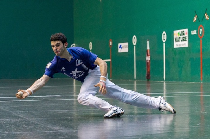 Jokin Altuna, Beotibarreko partidan. (Juan Carlos RUIZ / ARGAZKI PRESS)