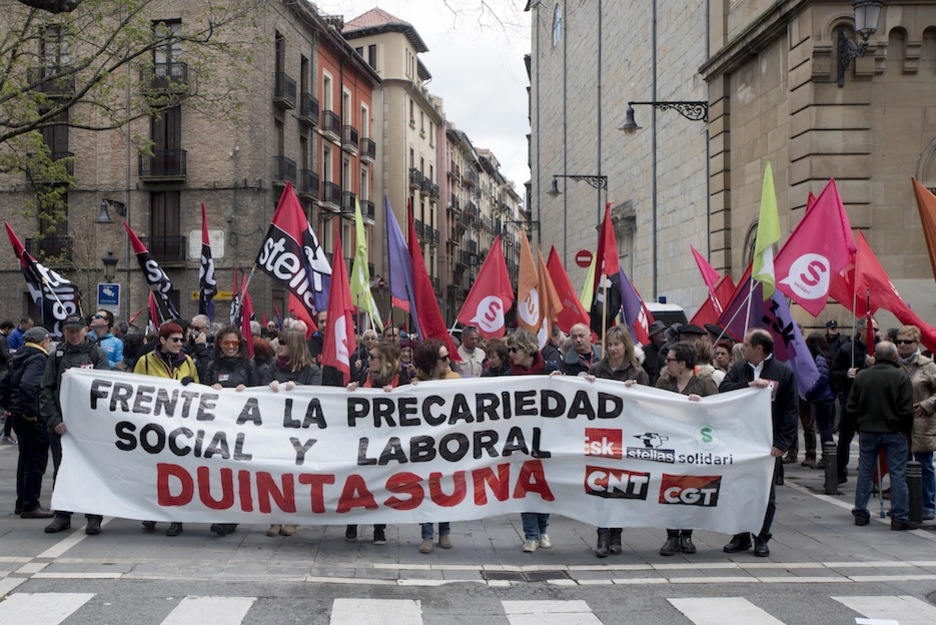 Manifestación conjunta de CGT, ESK, Solidari y Steilas en Iruñea. (Iñigo URIZ / ARGAZKI PRESS)