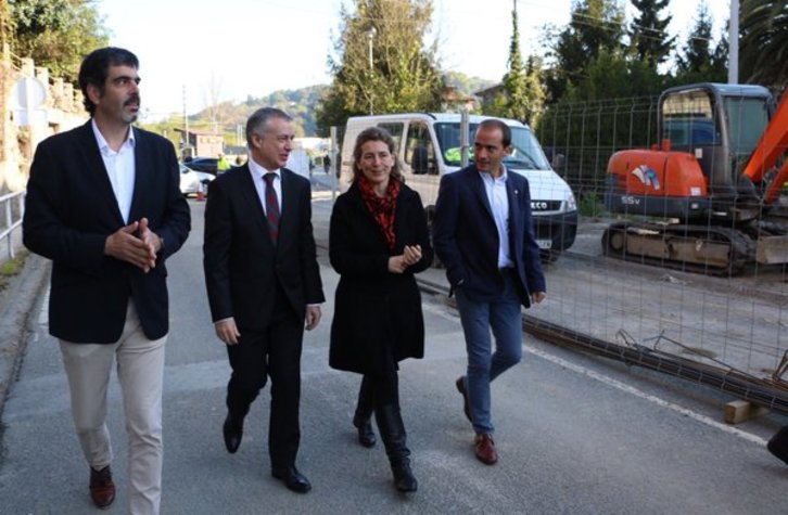 Eneko Goia ha visitado hoy las obras de Martutene con el lehendakari y la consejera de Medio Ambiente. (@enekogoia)