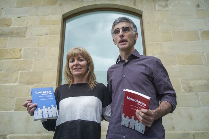 Carmen Gisasola y Humerto Unzueta. (Jon URBE/ARGAZKI PRESS)
