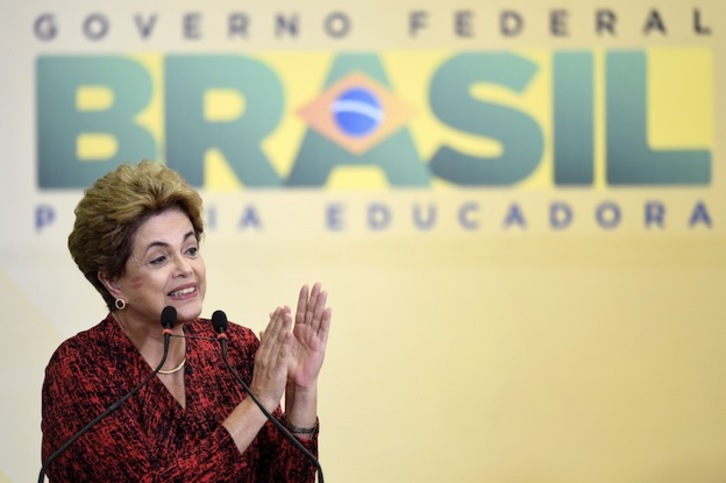 La presidenta Rousseff, en un acto celebrado este lunes. (Evaristo SA / AFP)